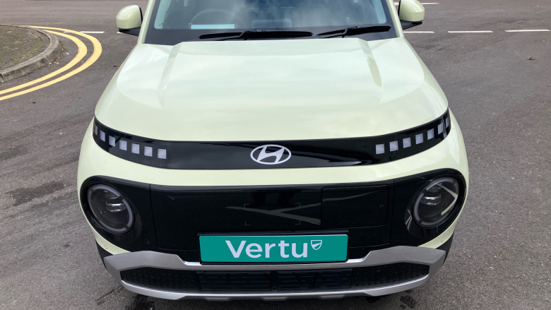 Hyundai INSTER 85kW 02 49kWh 5dr Auto Electric Hatchback